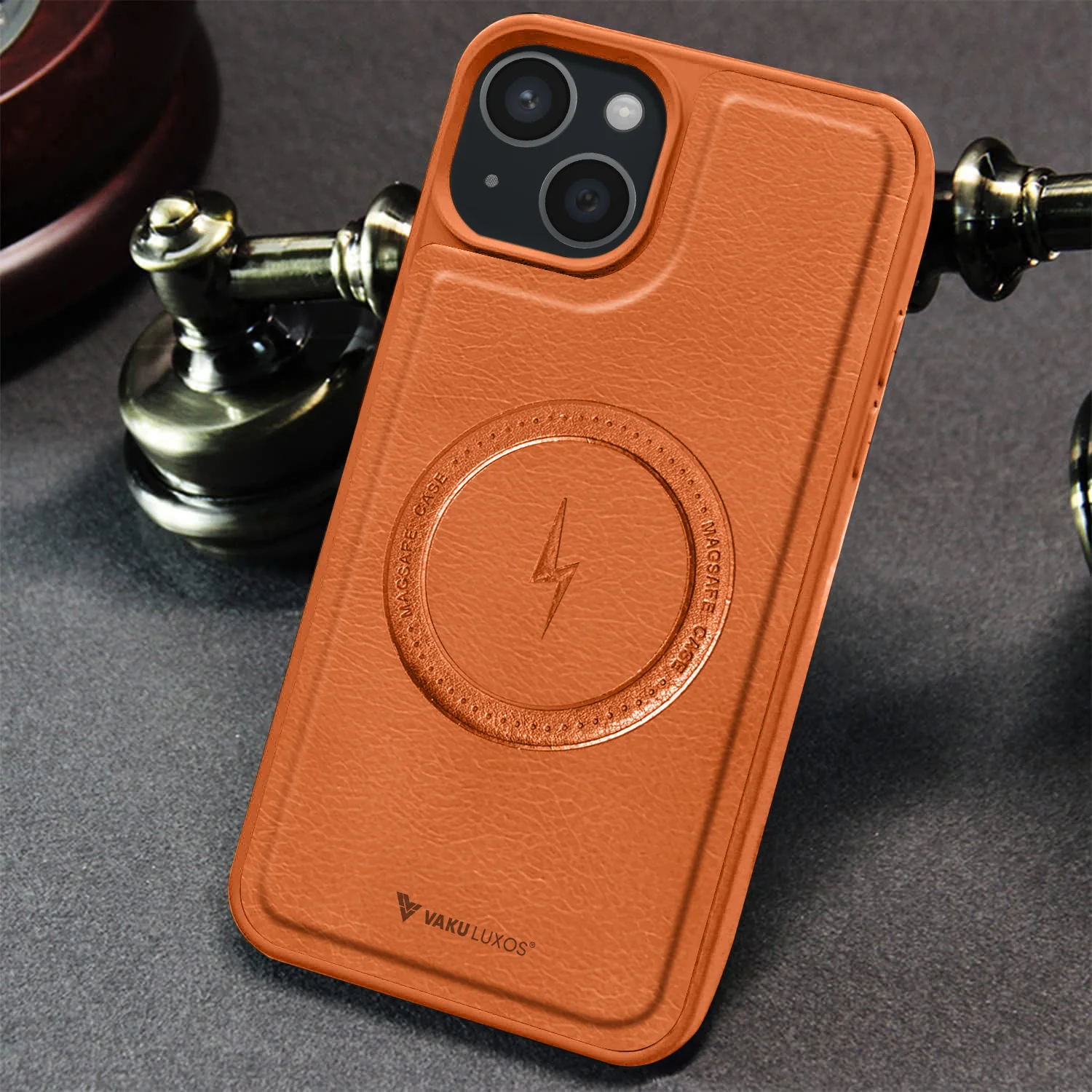 Vaku ® Apple iPhone 15 Plus Maxtron Leather Stitched Magnetic Magsafe Back Cover - Image 13