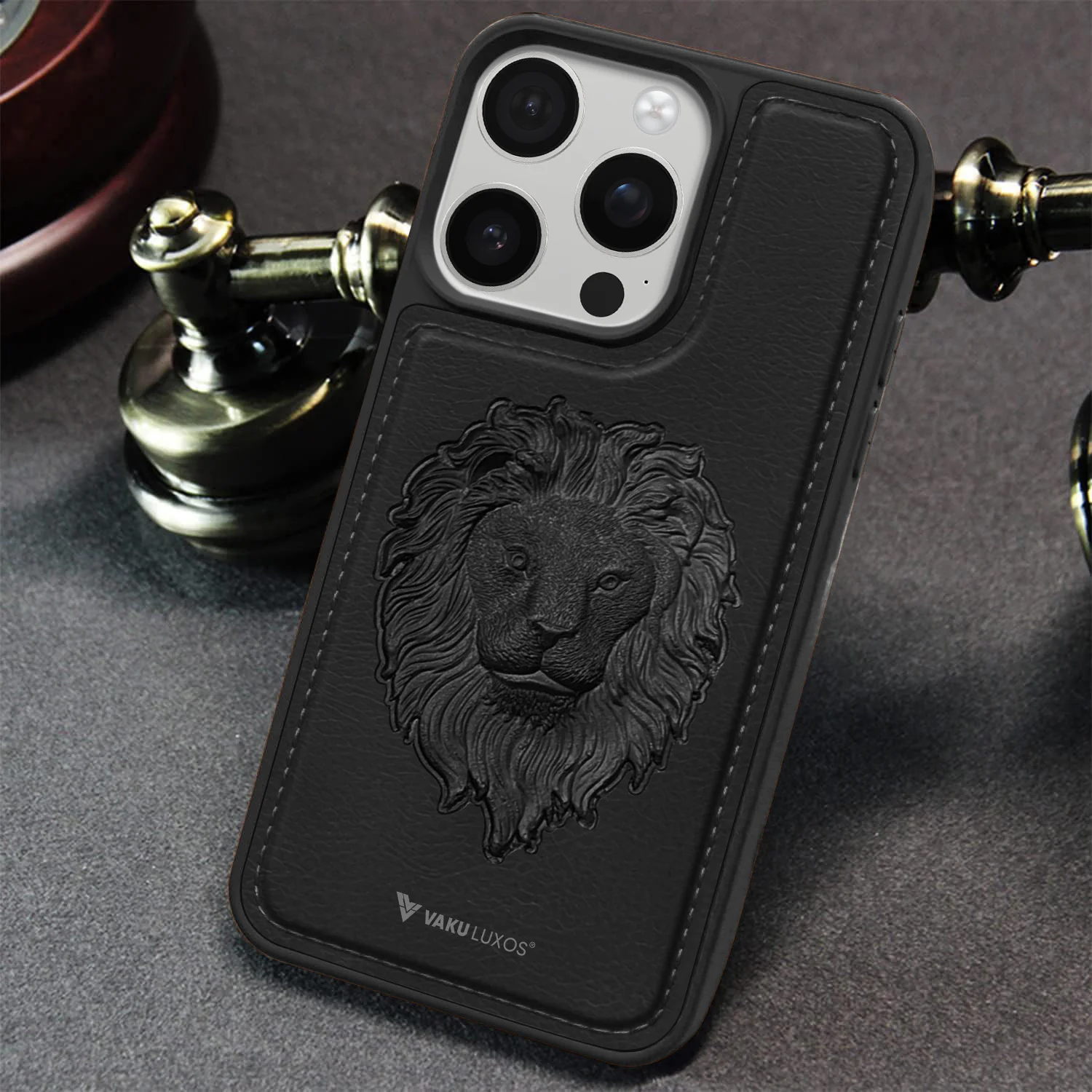 Vaku ® Apple iPhone 16 Pro Lion Embossed Luxury Designer Leather Back Cover - Image 12