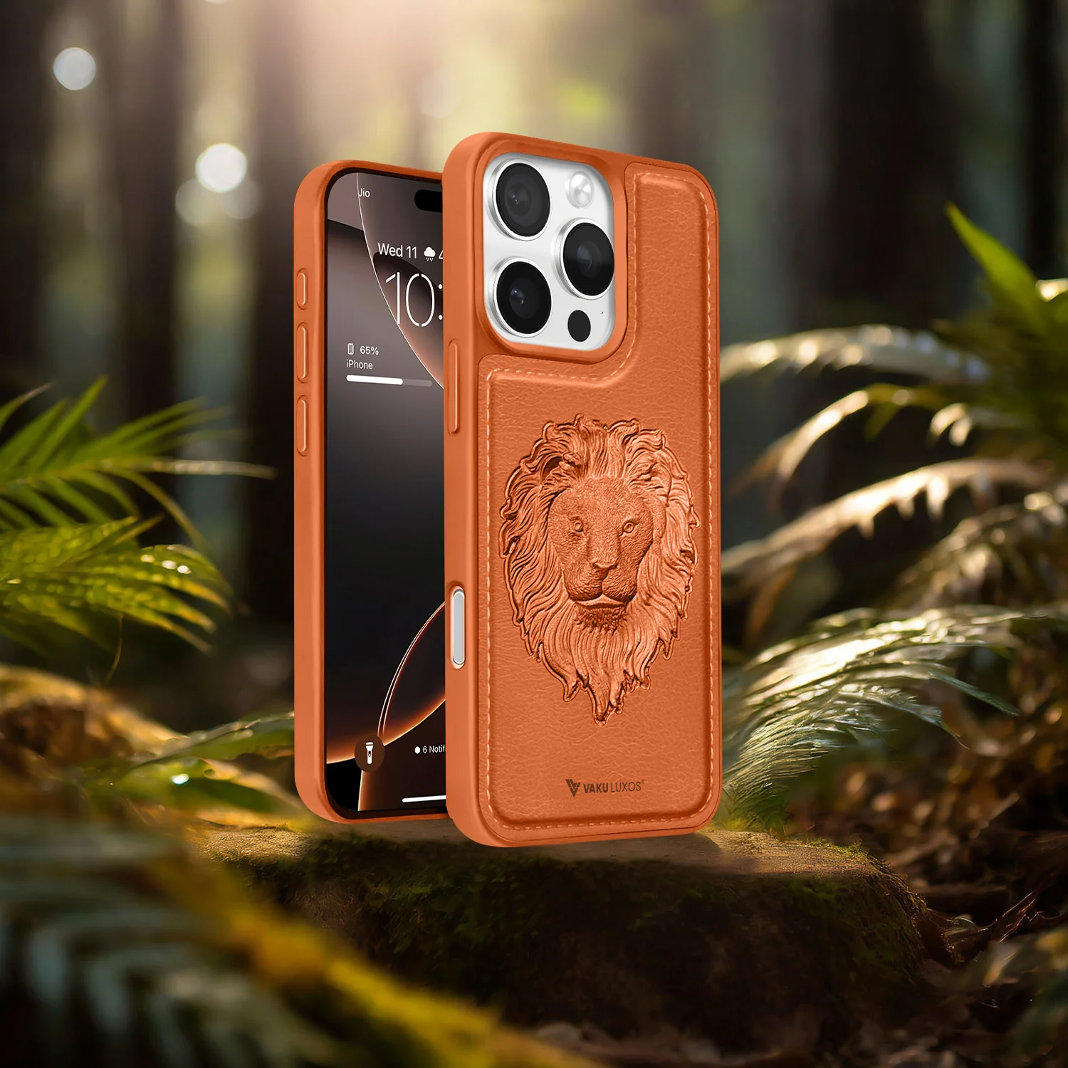 Vaku ® Apple iPhone 16 Pro Lion Embossed Luxury Designer Leather Back Cover - Image 9