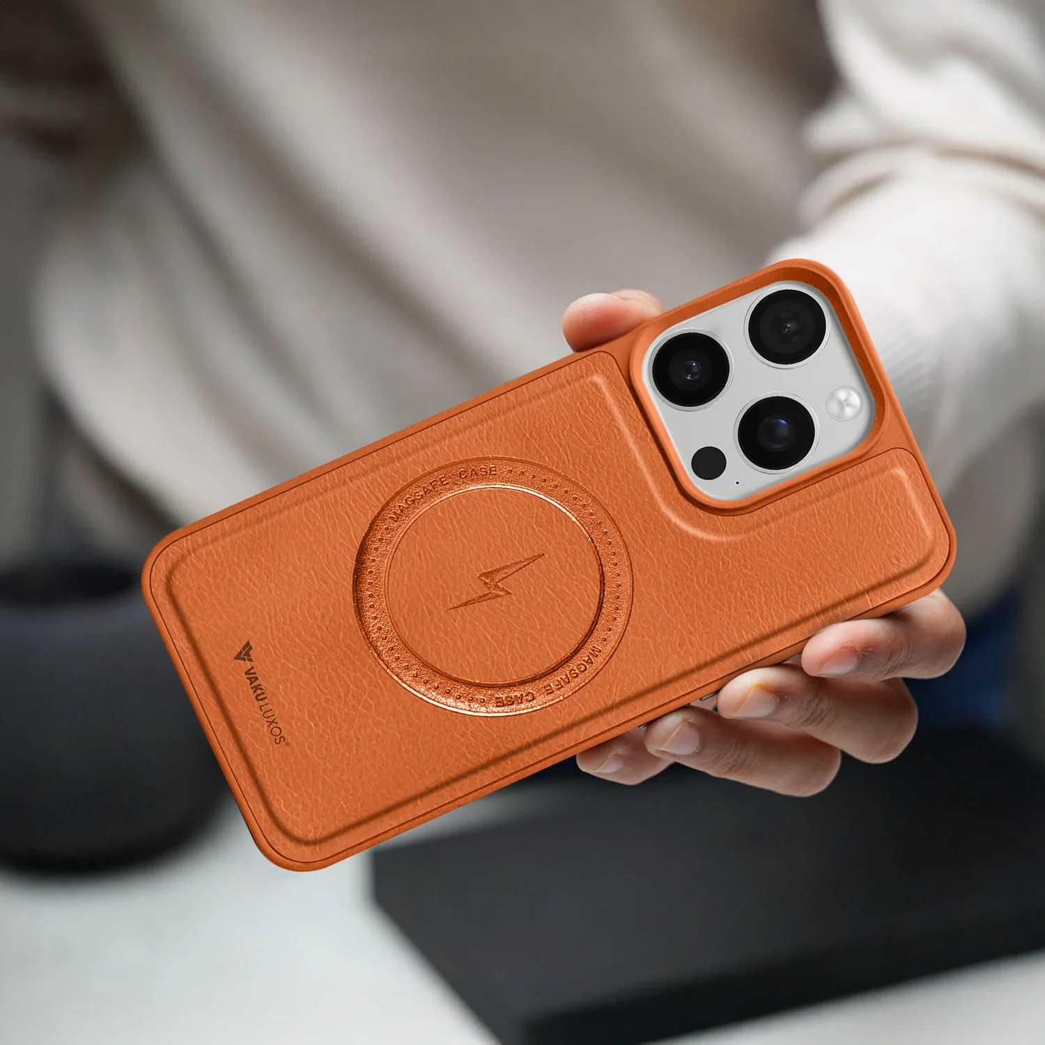 Vaku ® Apple iPhone 16 Pro Maxtron Leather Stitched Magnetic Magsafe Back Cover - Image 9