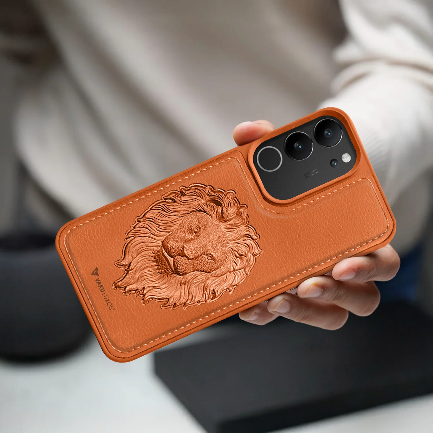 Vaku ® Vivo V29 Pro 5G  Lion Embossed Luxury Designer Leather Back Cover - Image 10