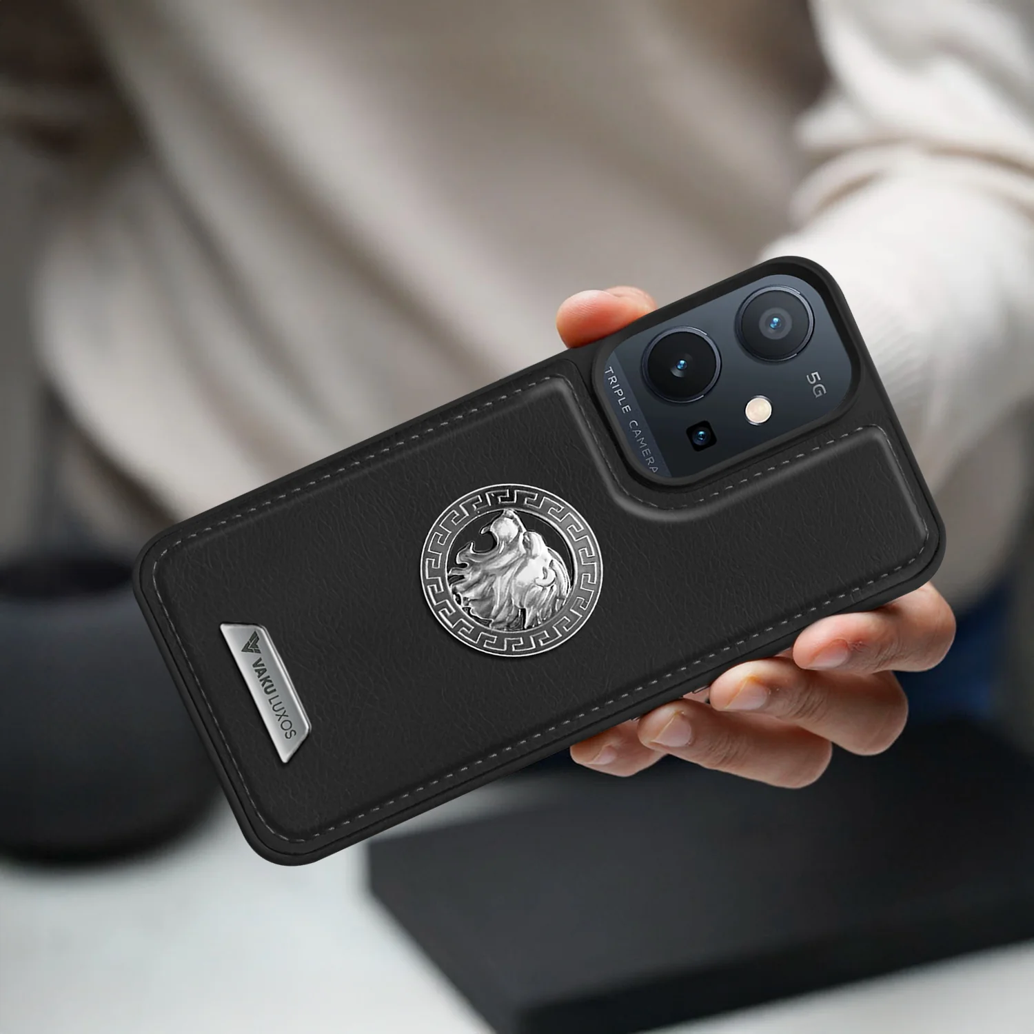 Vaku ® Vivo Y75 5G Regal Shield Metal Lion Engraved Leather Back Cover - Image 6