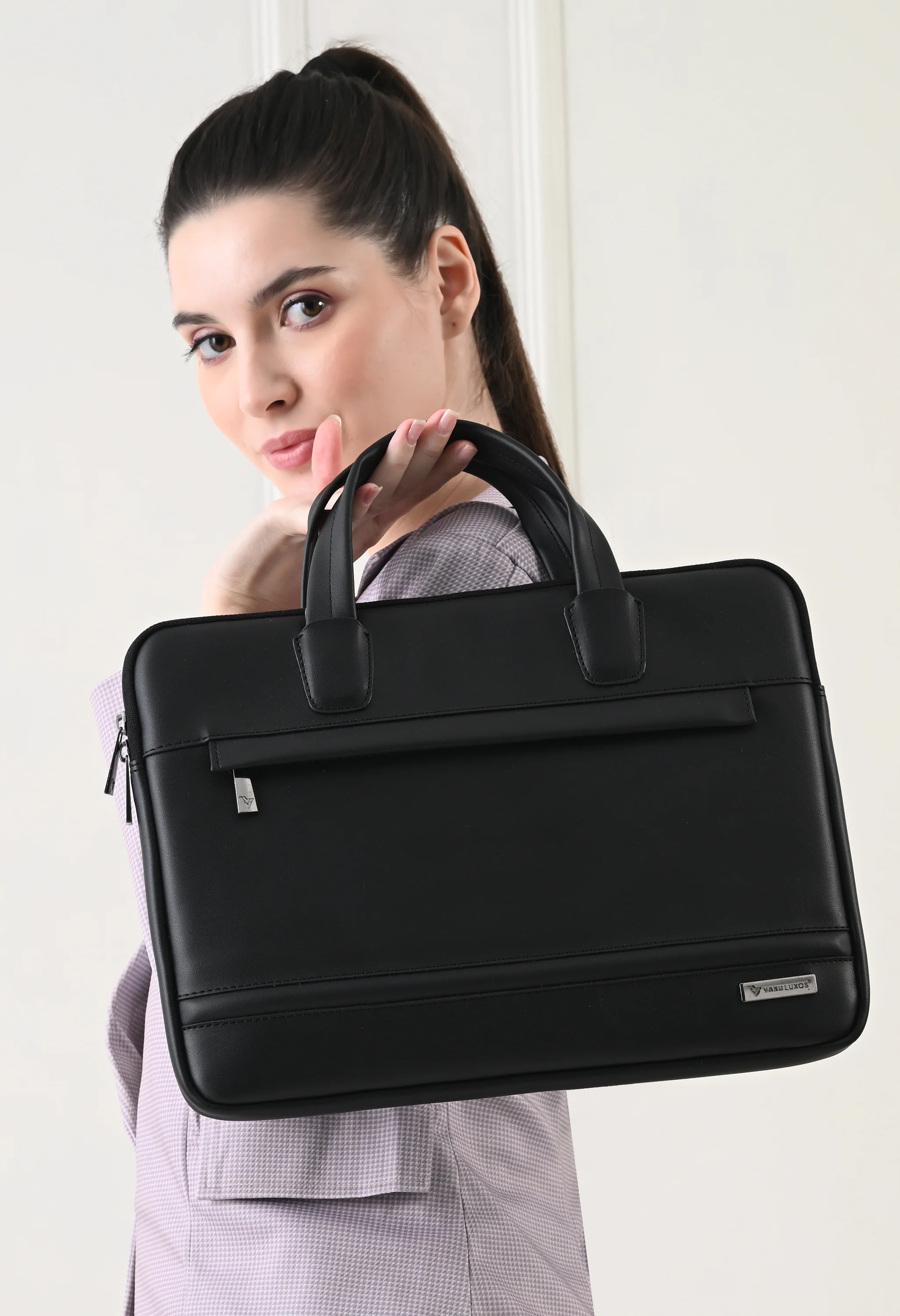 Vaku Luxos ® CASTINO 14 inch Laptop Bag Premium PU Leather Laptop Sleeve Messenger - Image 4