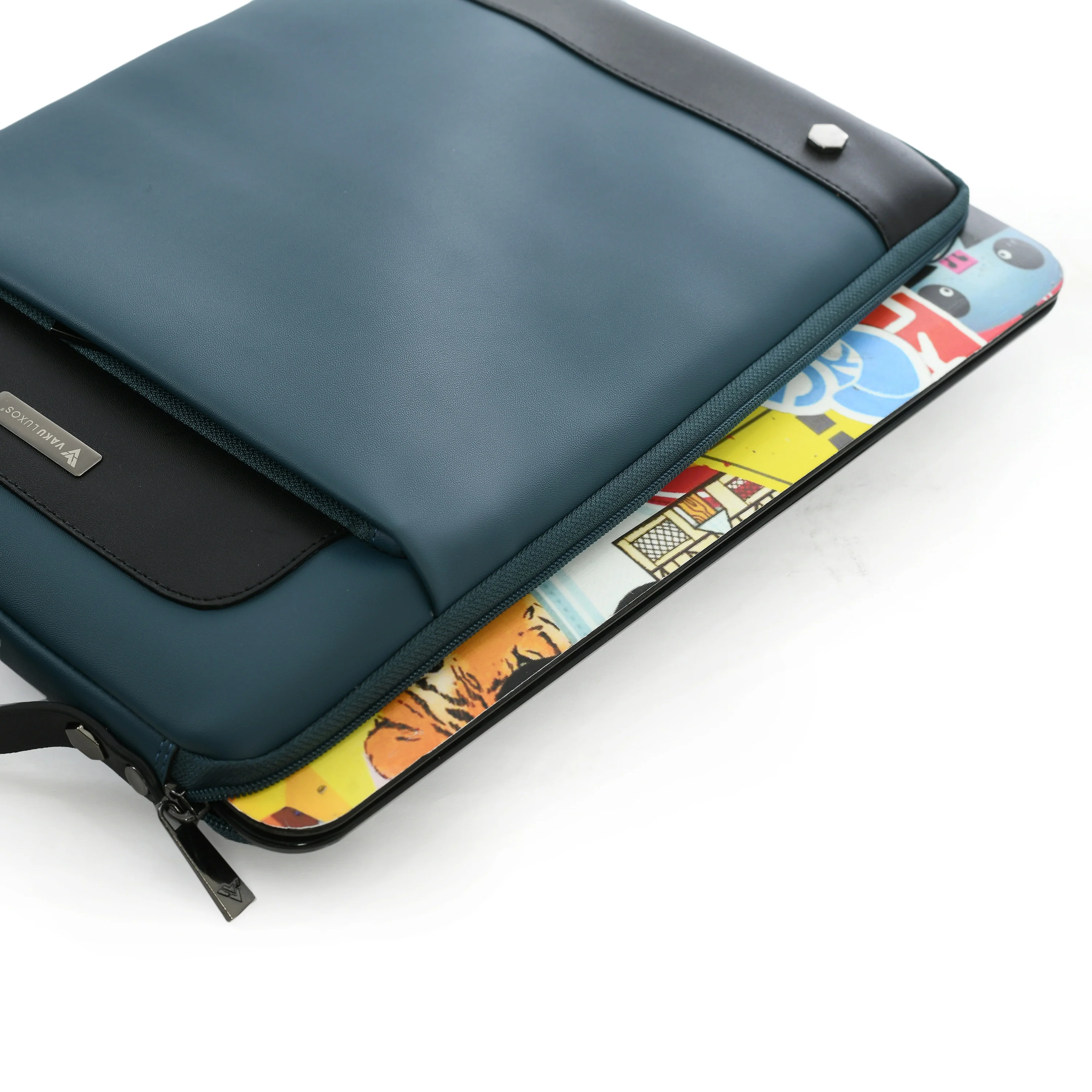 Vaku Luxos® DA Castelo Premium Collection Macbook 13" Sleeve - Image 6