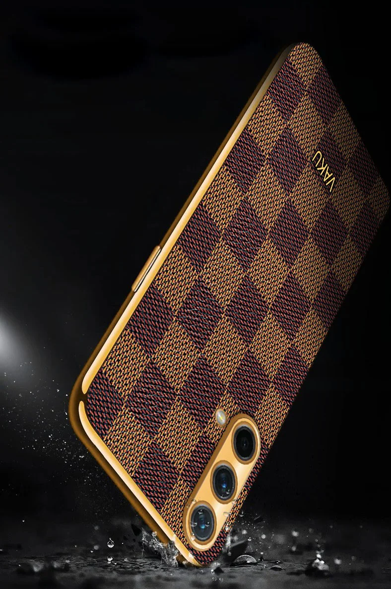 Vaku® OnePlus Nord CE Cheron Series Leather Stitched Gold Electroplated Soft TPU Back Cover - Image 6